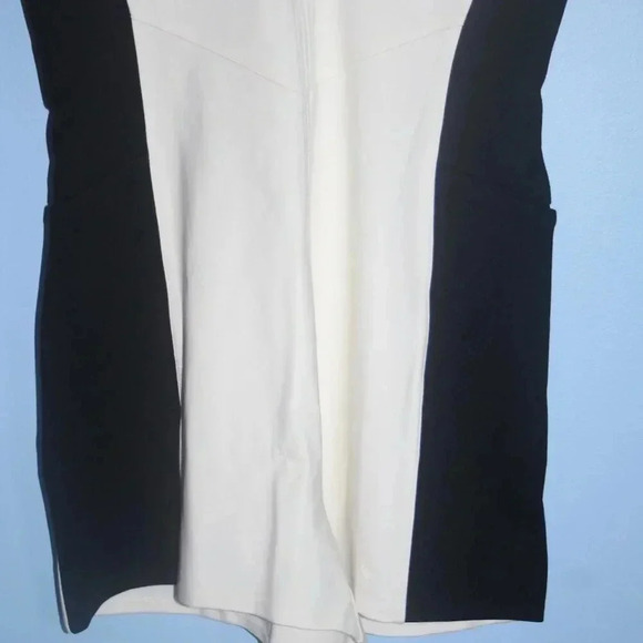 Bad Birdie Caddy Romper with Zip Front and Pockets Size Medium NWT - Picture 5 of 16